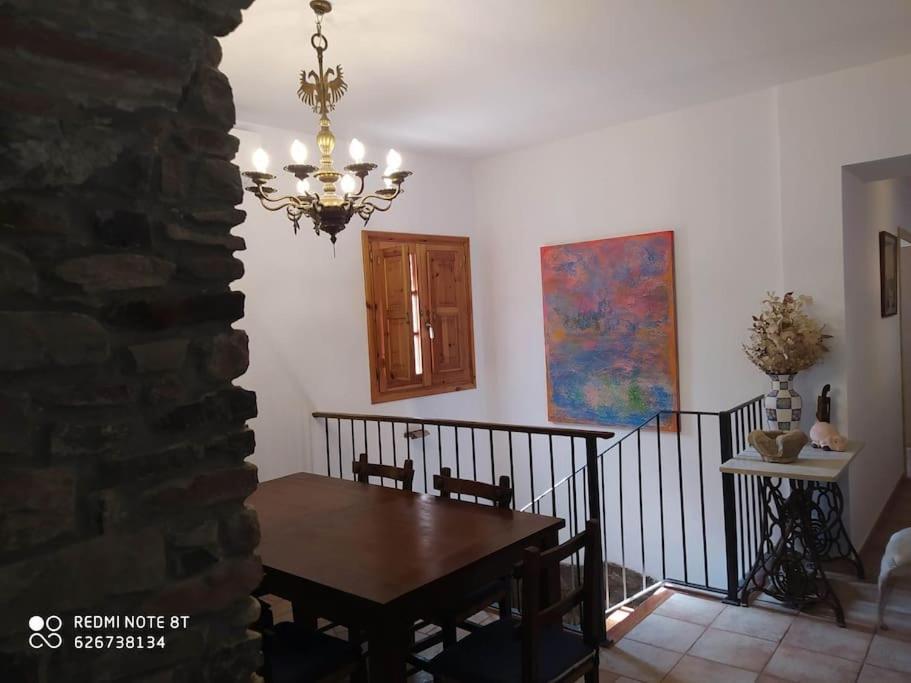 Casa Sobre Rio Noguera Pallaresa Gerri de la Sal Екстериор снимка